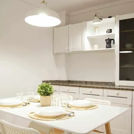 Apartamento Chanteiro Apartment *